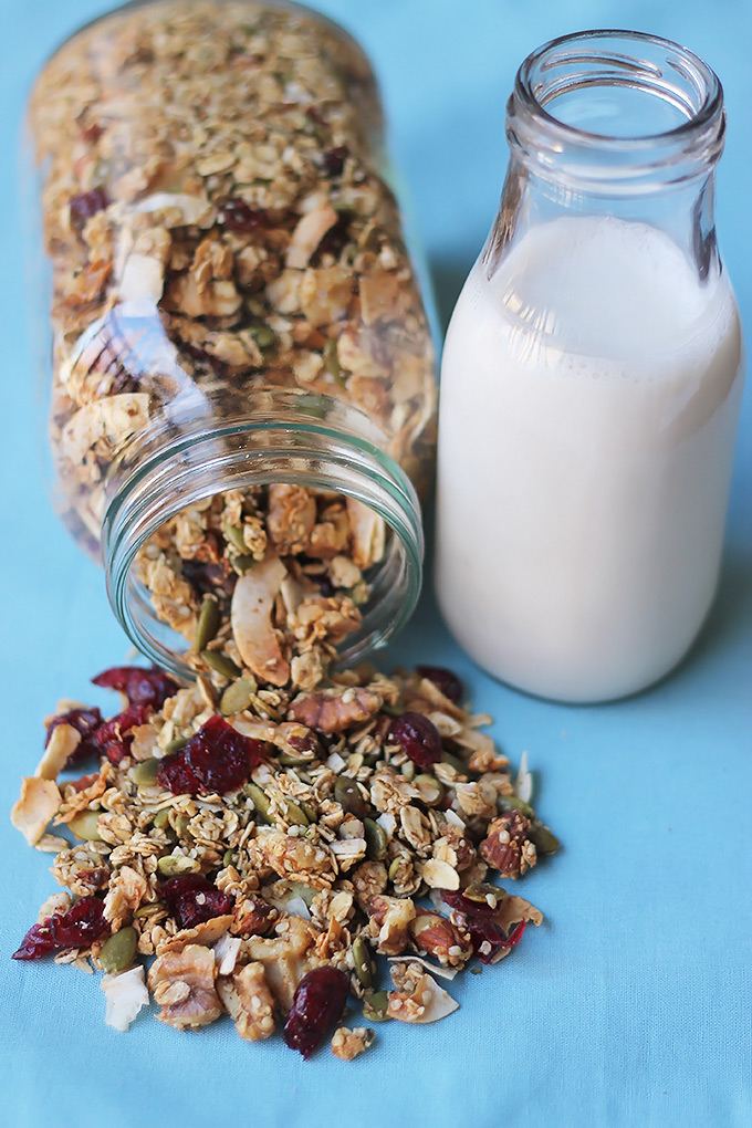 Cinnamon-Spice-Granola-Jar-Full