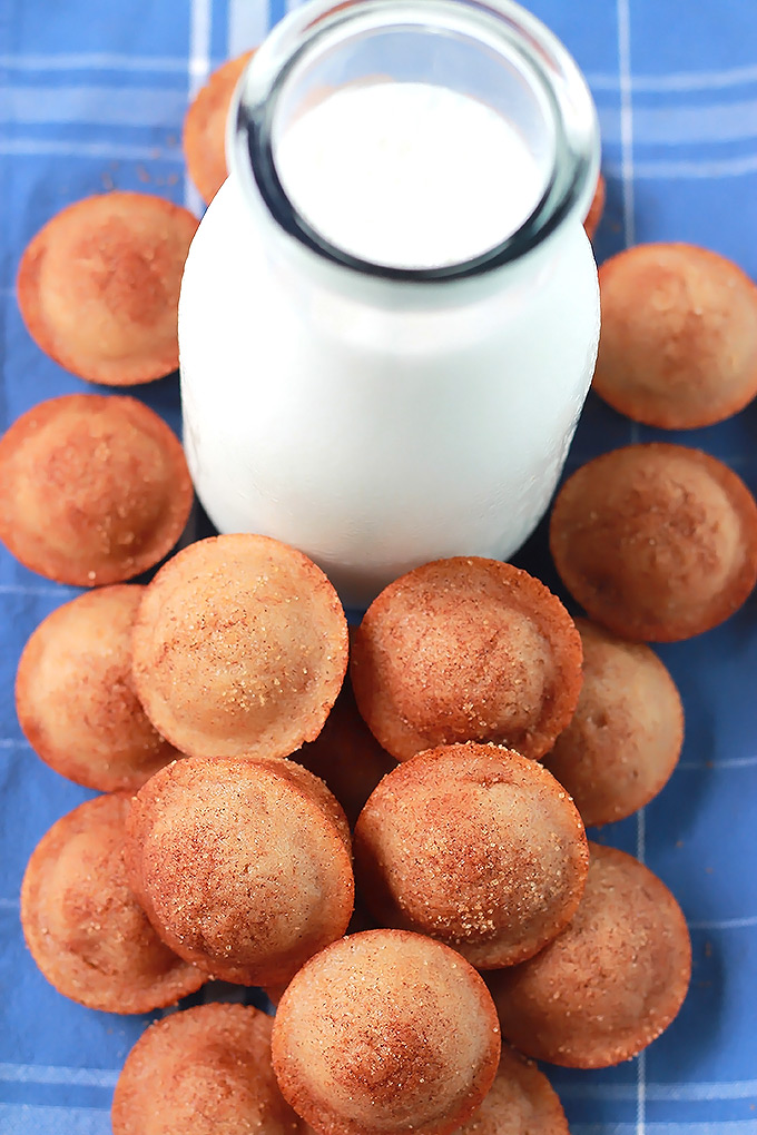 Above-Cinnamon-Sugar-Donut-Muffins