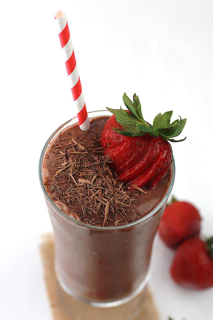Chocolate-Strawberry-Chia-Smoothie.2