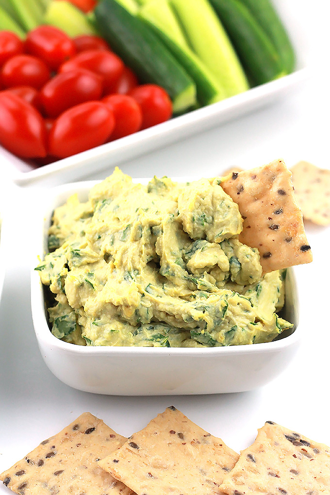 Vegan-Garlic-&-Herb-Spread