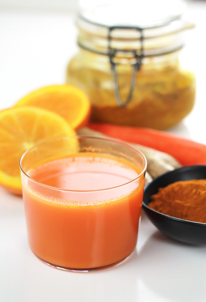 Healing Turmeric Golden Juice - A healthy anti-inflammatory drink your body deserves.