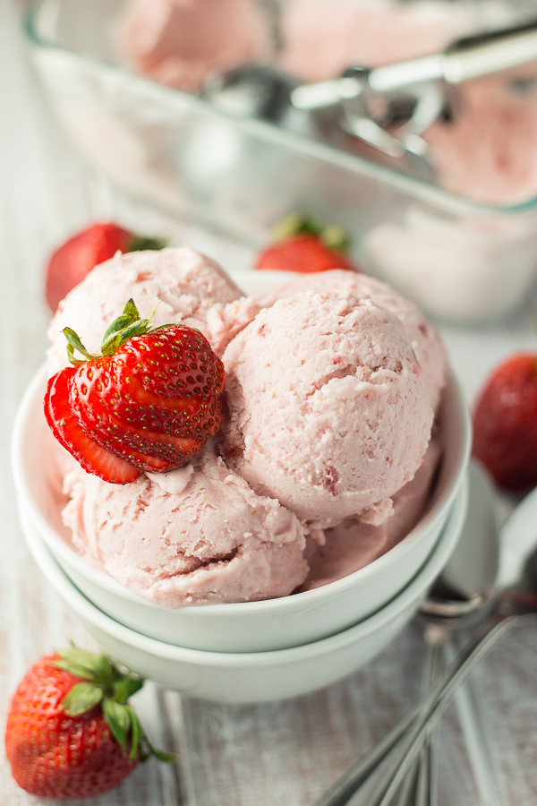 12 Must-Try Strawberry Recipes filled with mouth-watering Strawberry goodness to help you celebrate summer.