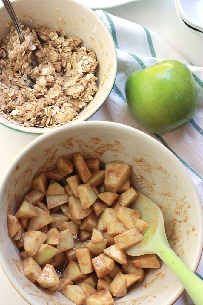 Gluten-Free Pumpkin Apple Crisp - Sliced and diced Granny Smith apples tossed in a pumpkin molasses mixture, topped with a lightly sweetened crumb topping. A new take on an old fall classic.