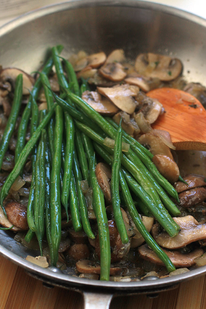 Rustic and savory Easy Mushroom Green Bean Tart. Great dish for a Black Friday brunch, perfect way to use Thanksgiving leftovers.