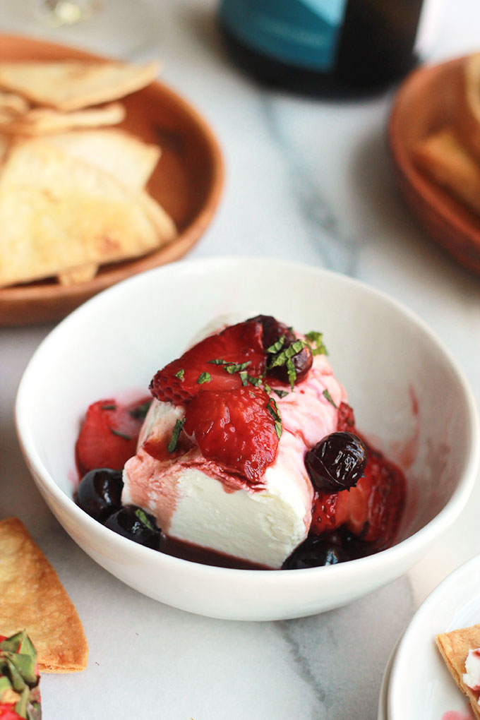 Easy Roasted Berry Mint Compote - Super easy, fruity and delicious! It's perfect for breakfast toppings, snacks, desserts and so much more.