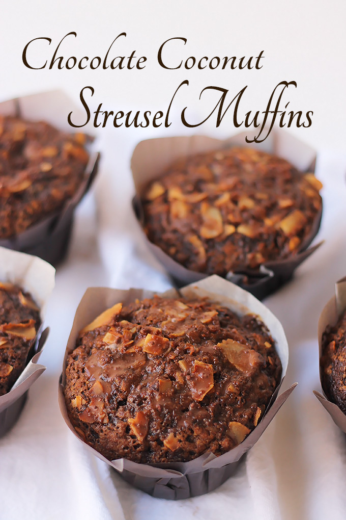 Chocolate-Coconut-Streusel-Muffins-T
