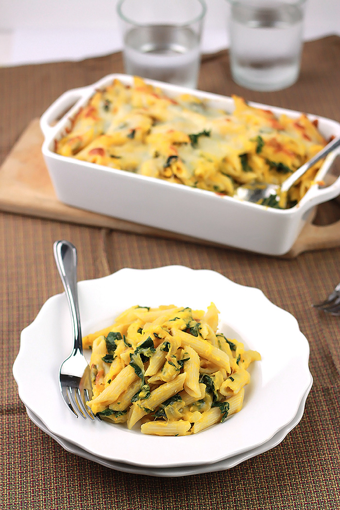 Love Alfredo Sauce but don't love the calories that come with it. This Kale Butternut Pasta Bake is loaded with flavor without the calorie guilt.